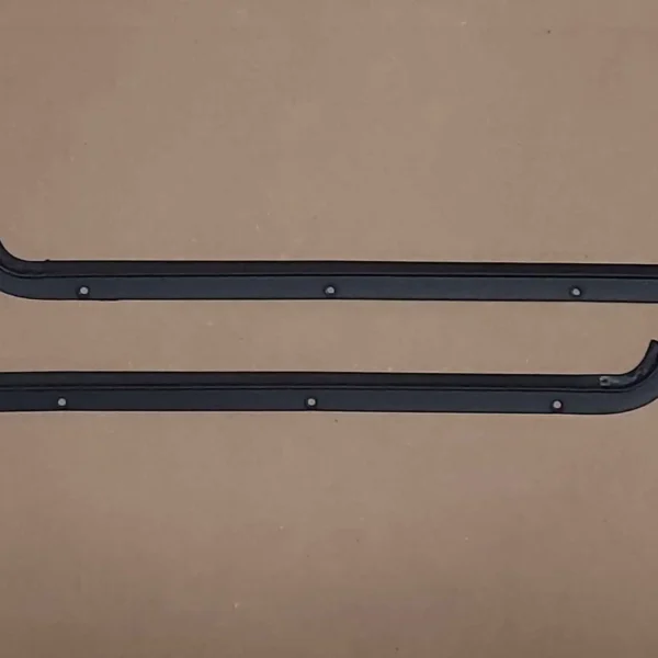 1978-1980 Monte Carlo quarter window seal set with aluminum molding