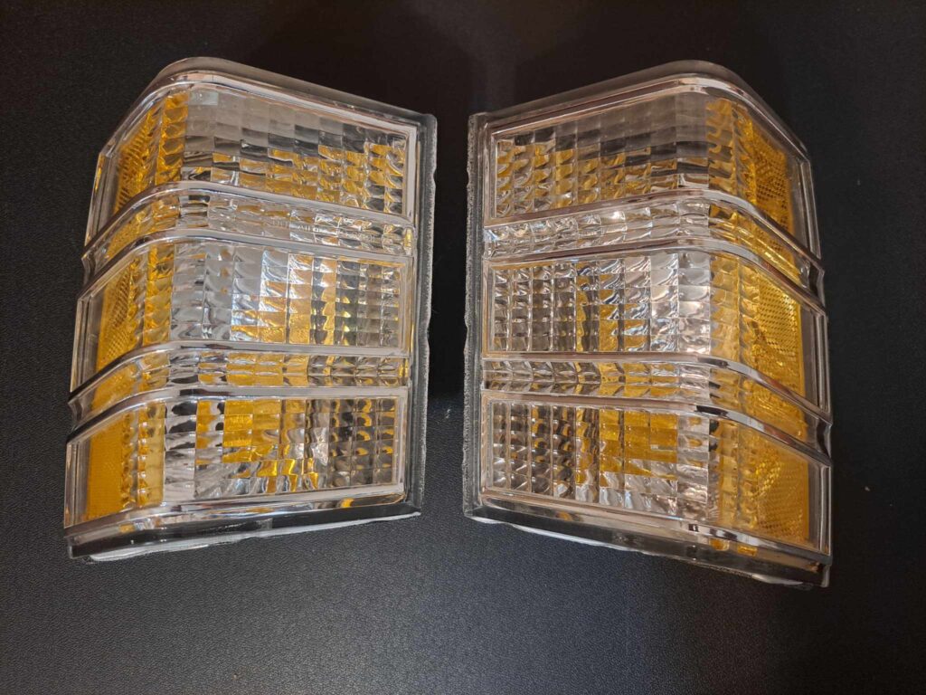 1978 Monte Carlo Front Signal Light Set OEM American