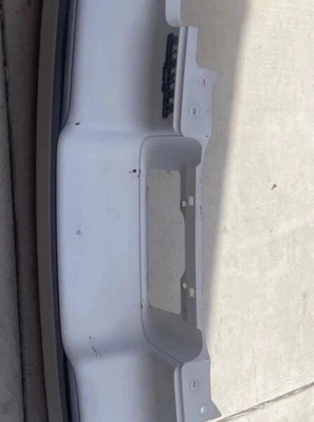 1991-1996 chevy caprice impala ss factory rear bumper cover assembly white