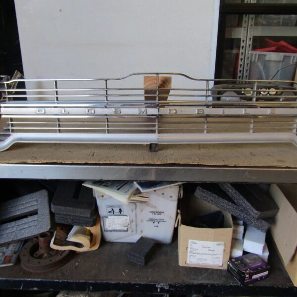 1965 Oldsmobile Cutlass original GM OEM grill