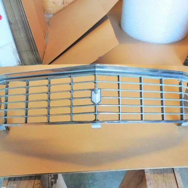 1972 Chevrolet Monte Carlo grille