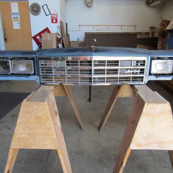 1981-1986 Chevrolet Monte Carlo header panel