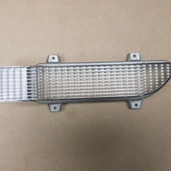 1972 Buick LeSabre Electra Centurion left driver side park lamp lens