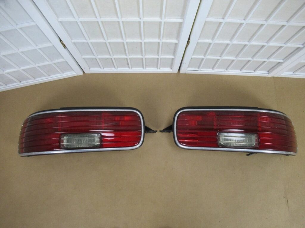 94-96 Chevrolet Caprice Impala SS Rear Taillight Set OEM