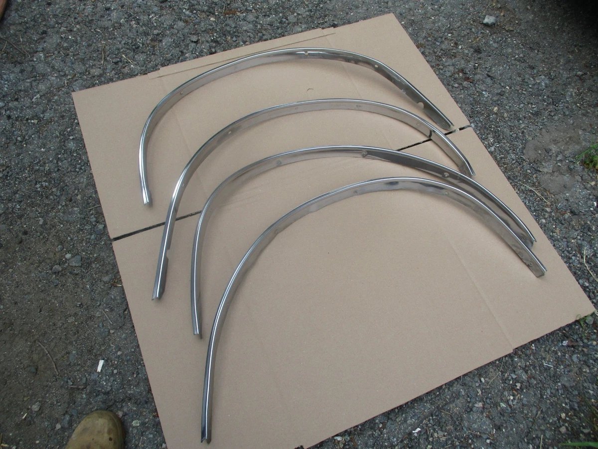 1985-1987 regal grand national exterior fender wheel lip trim molding