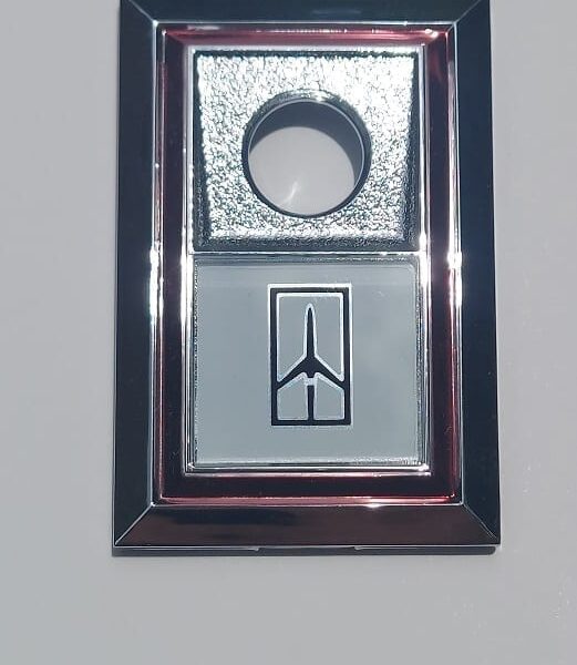 1978-1988 cutlass trunk keyhole emblem