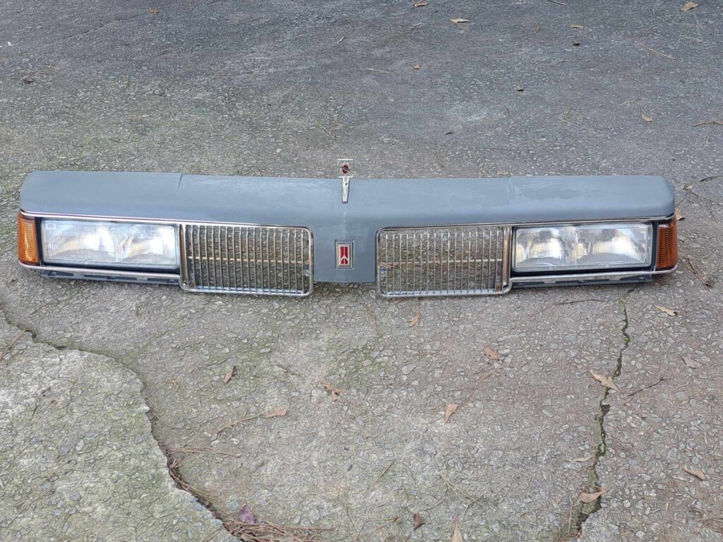 1986-1988 Cutlass Supreme Euro Header Panel