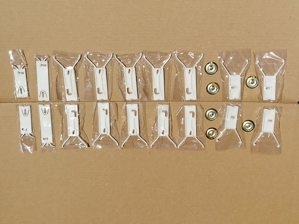 wide bottom lower body molding clip set 1979-80 Monte Carlo