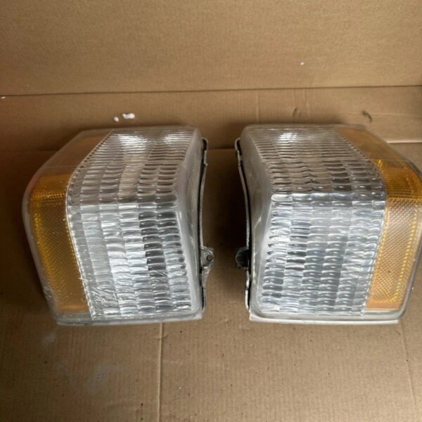1990-1992 Cadillac Brougham corner turn signal lens set