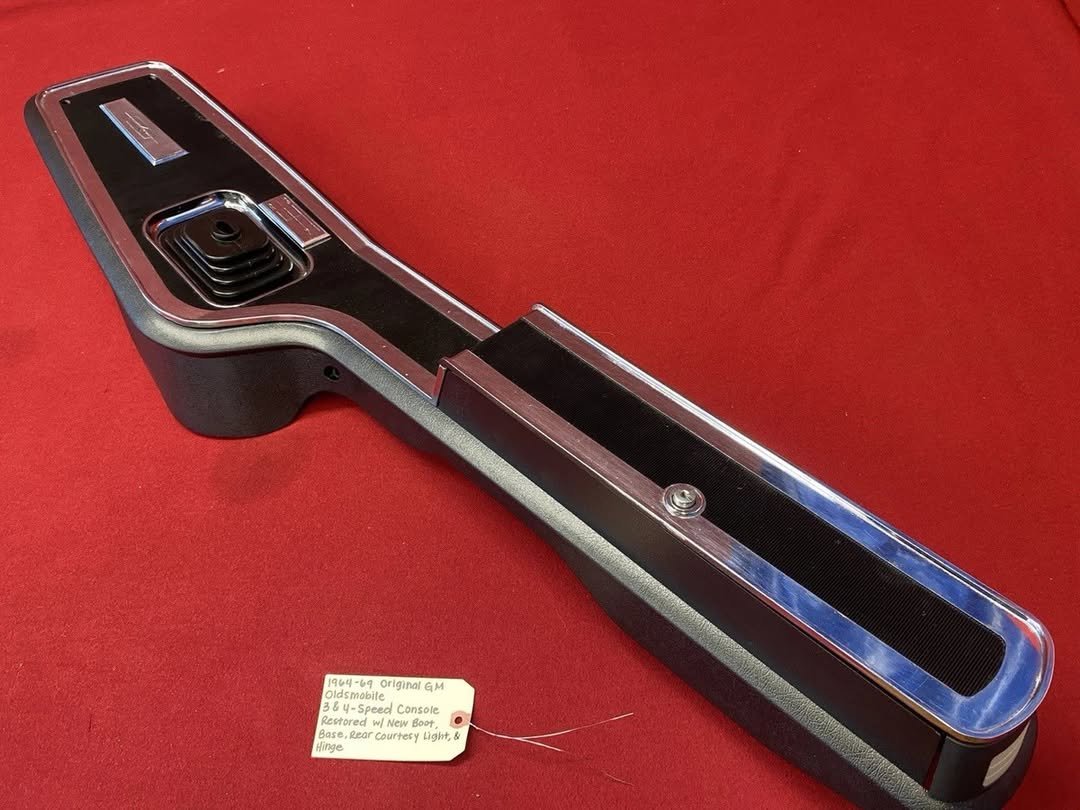 1964-1969 original GM Oldsmobile black 4-speed console