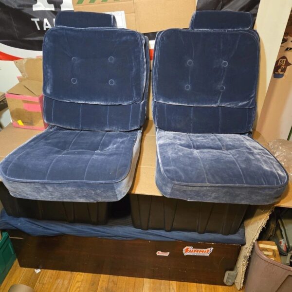 1978-1988 g body blue velour pillow top front seats