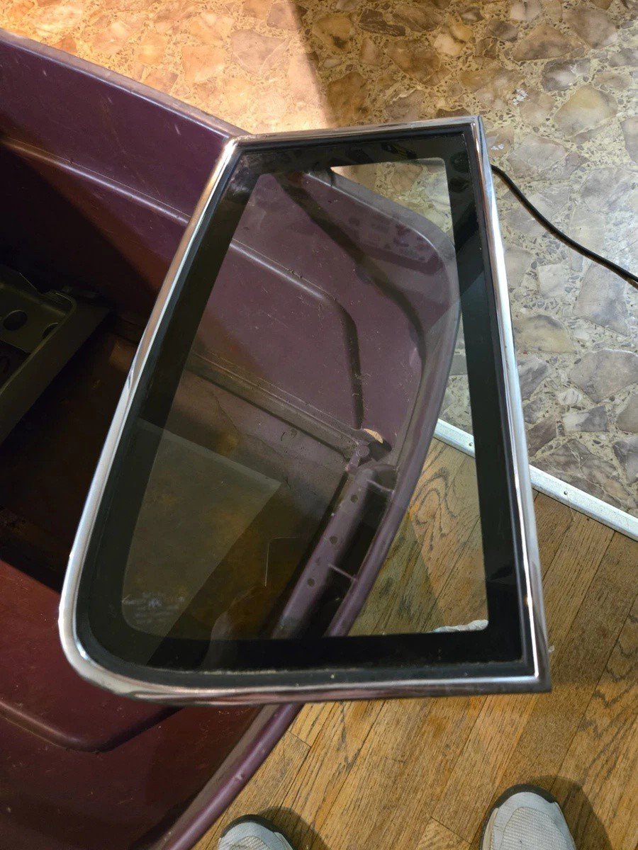 1981-1988 Oldsmobile Cutlass Supreme Salon rear quarter window glass passenger side 1981-1988 Oldsmobile Cutlass Supreme Salon rear quarter window glass passenger side