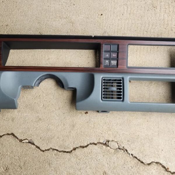 1991-1993 Chevy Caprice dash radio bezel trim gray woodgrain