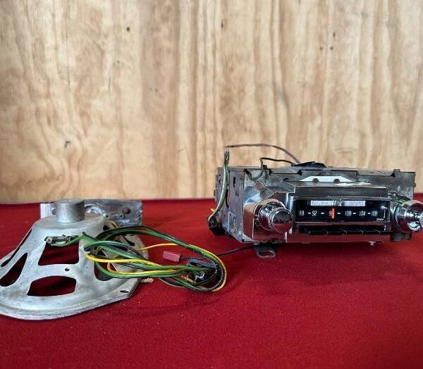 1964 Chevrolet Impala Belair AM FM radio speaker heat sink