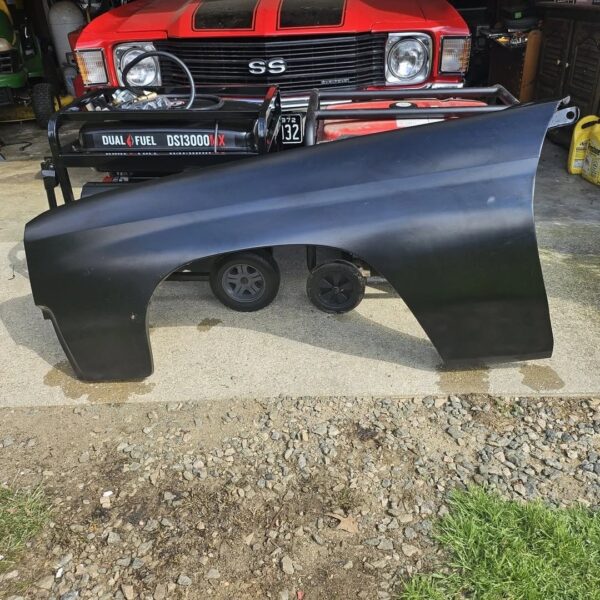 1971-1972 Chevy Chevelle front driver side fender