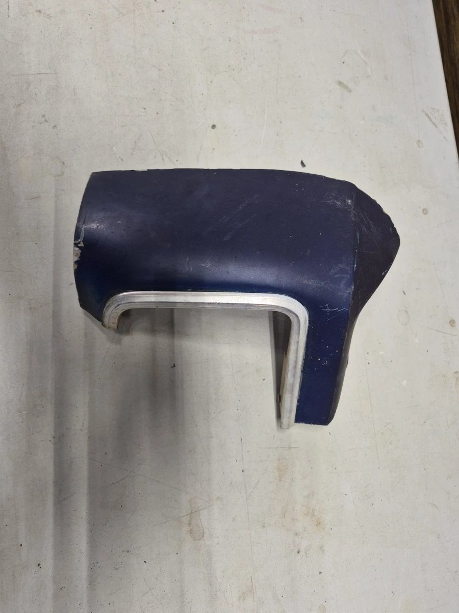 1976 Chevrolet Caprice passenger fender extension 1976 Chevrolet Caprice passenger fender extension