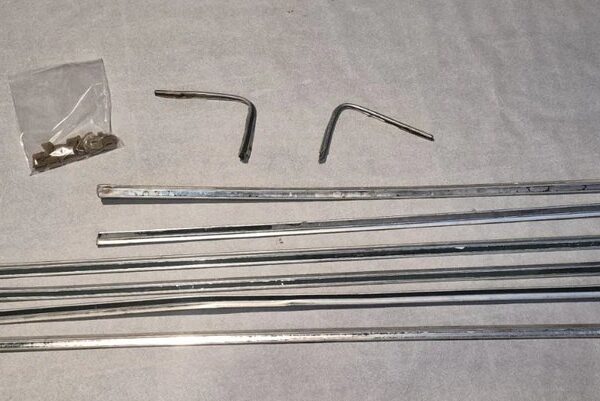 1970 Caprice 2 door wrap around trim set