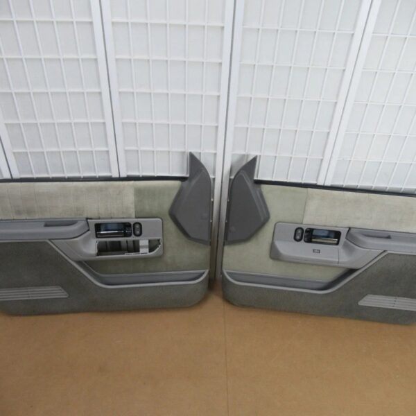 1988-1994 OEM Chevy GMC C/K Pickup Truck Blazer door panel
