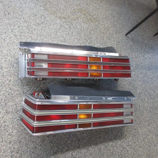 1980 Pontiac Grand LeMans tail light pair