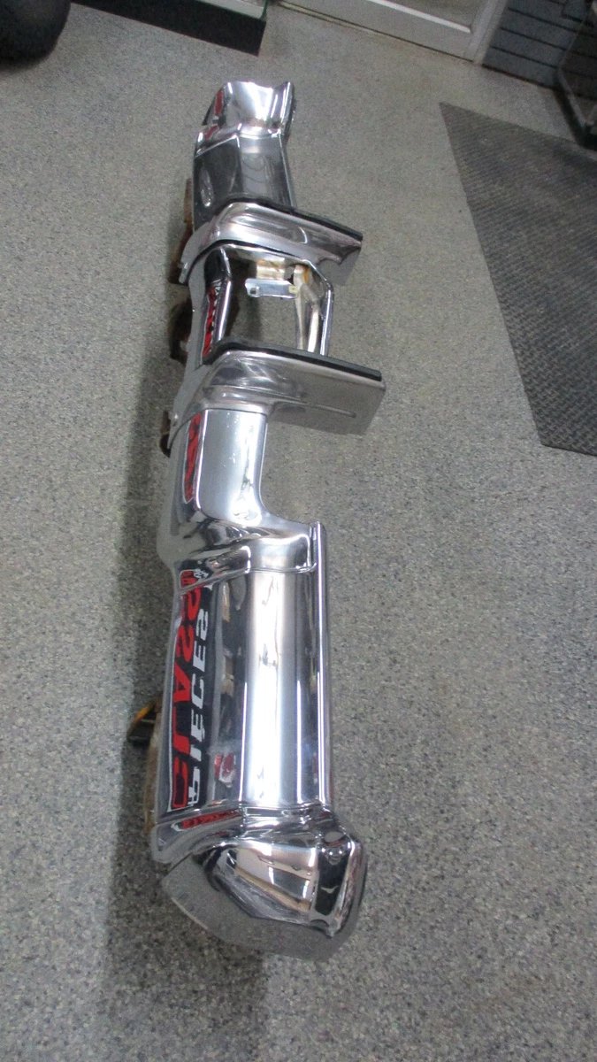 1971-1972 Cadillac Eldorado front bumper 1971-1972 Cadillac Eldorado front bumper