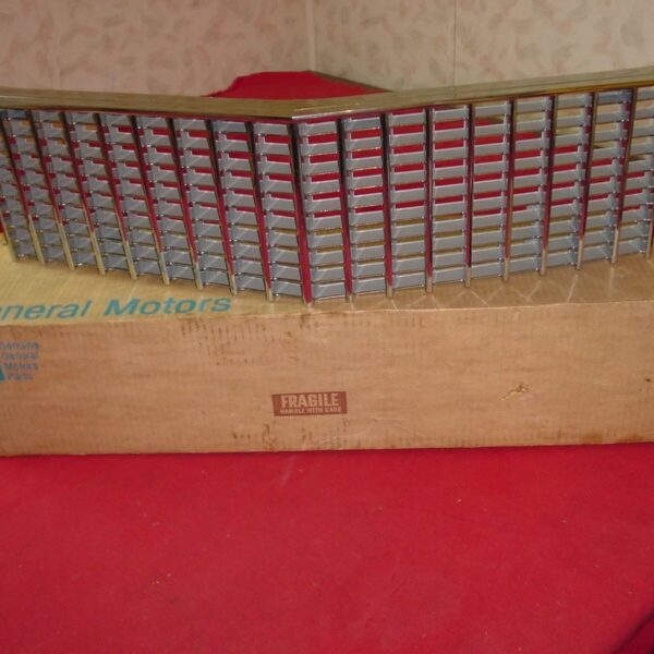 NOS 1975 Cadillac DeVille front grille