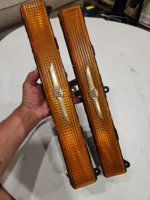 1980-1989 Cadillac Coupe DeVille Brougham Fleetwood amber turn signal light RWD