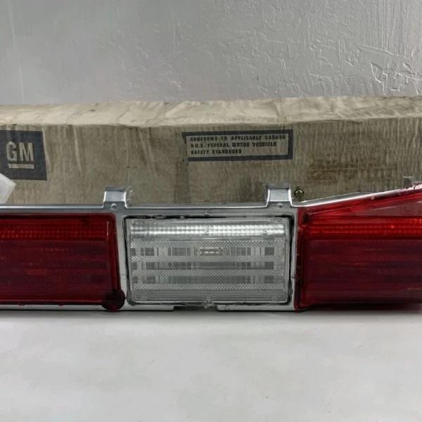 OEM 1979 Chevrolet Malibu RH tail light