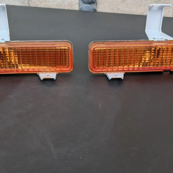 1980-86 Chevy Caprice front turn signal lights pair