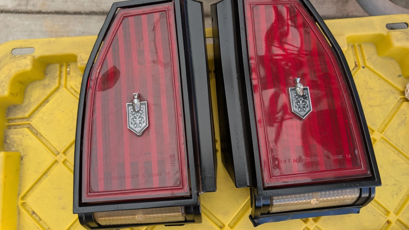 1983-1986 Monte Carlo SS tail lights set black
