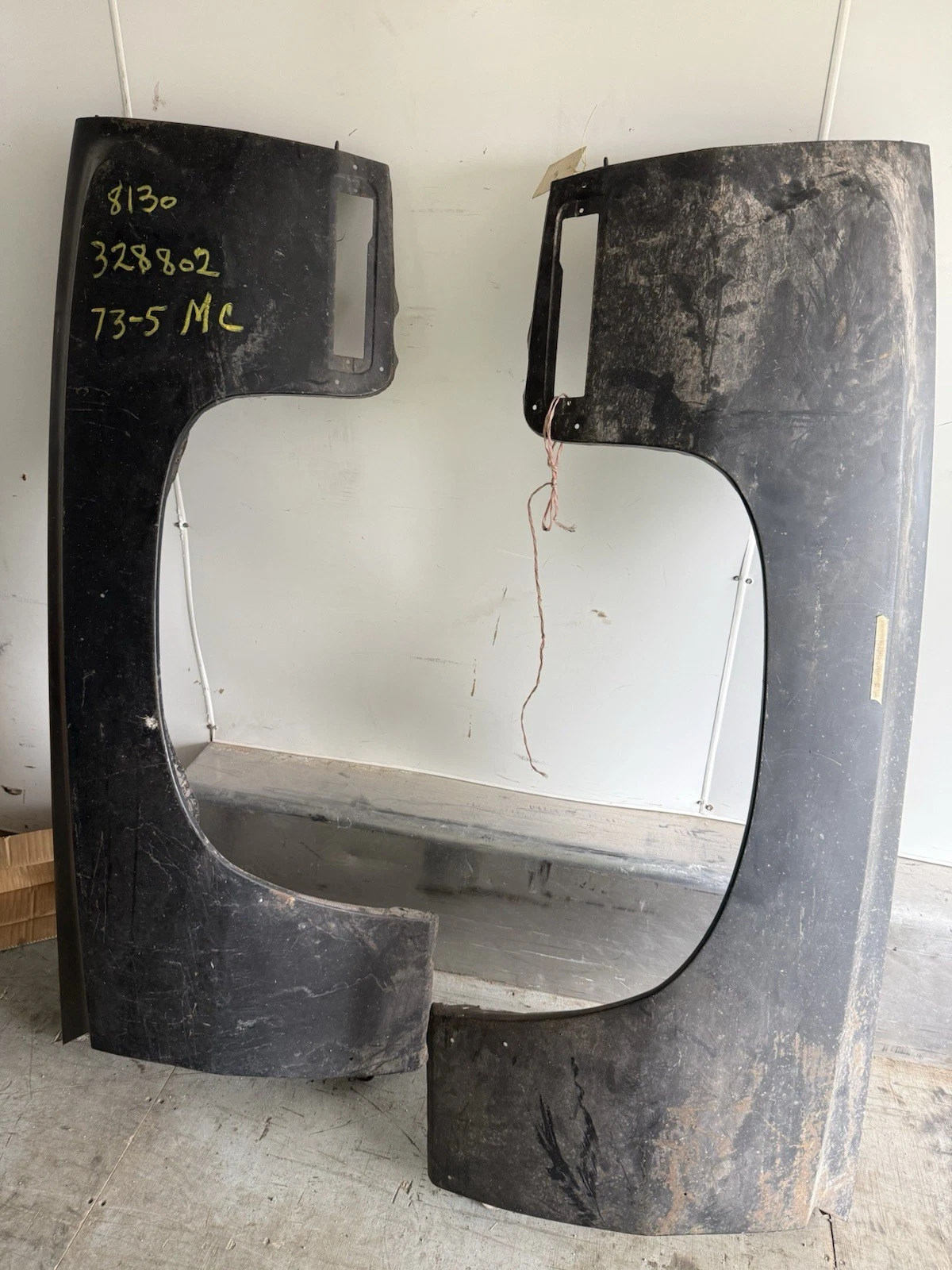 1973-77 Monte Carlo GM NOS fender pair