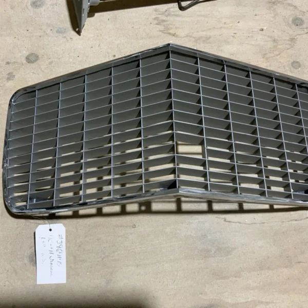 1970-71 Camaro Z28 NOS GM grill
