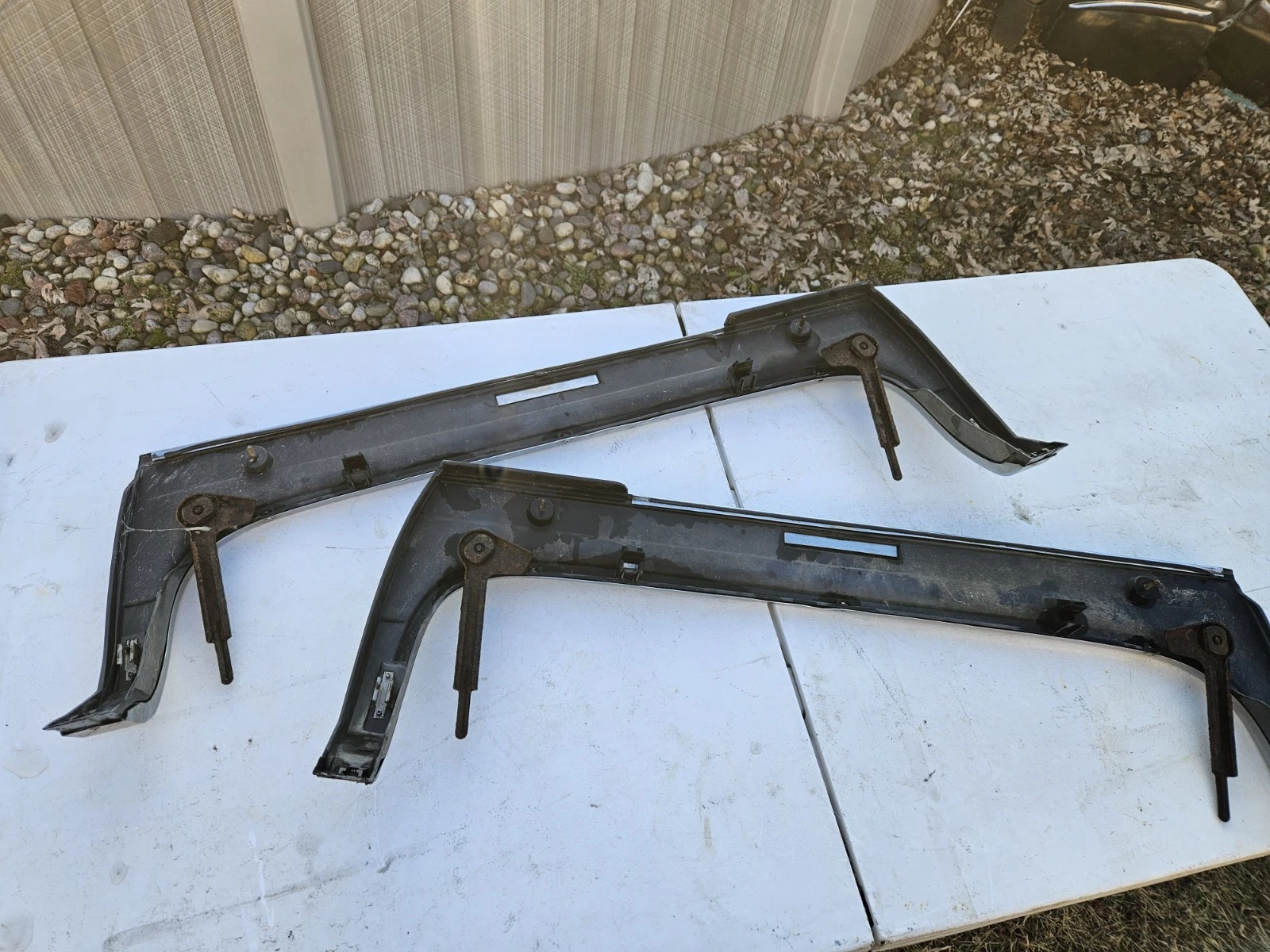 1993-1996 Cadillac Fleetwood Brougham fender skirts trim RWD