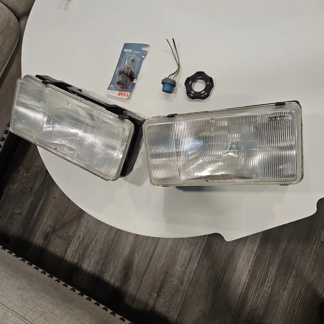 1990-1992 Cadillac Brougham Euro headlights RH LH