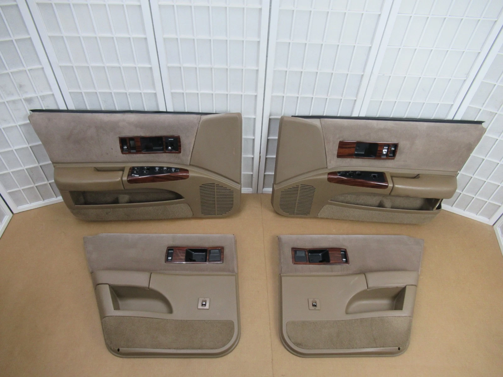 1991-1996 Chevy Caprice Impala interior power door panel set
