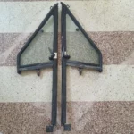 1984-1996 Jeep Cherokee XJ LH RH front door moving pop out vent windows