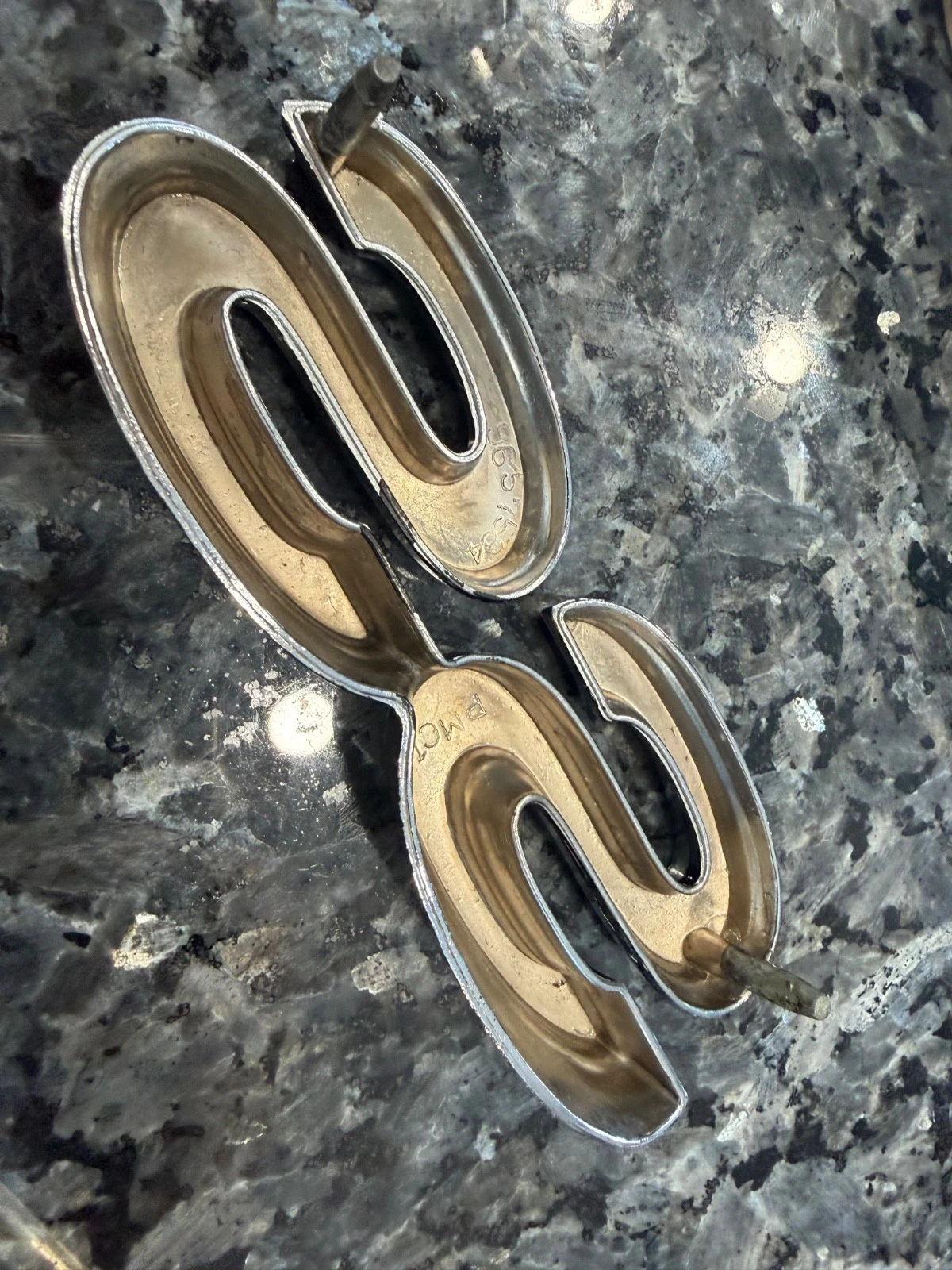 1973 Chevelle Malibu SS rear tail finish panel emblem