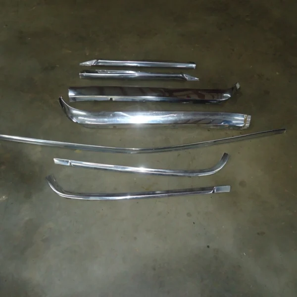 1973 Cadillac Eldorado Convertible windshield exterior trim moldings