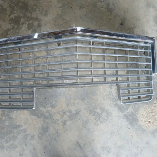 1972 Cadillac grille with surround molding
