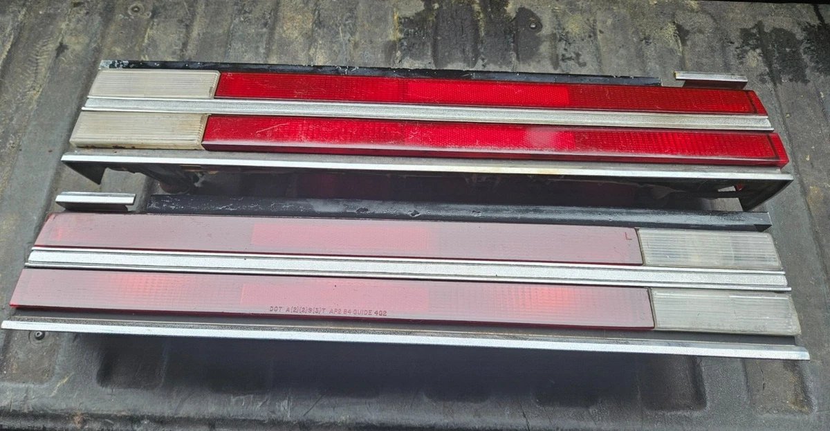 1984-1987 Buick Regal Tail Light Assembly Pair