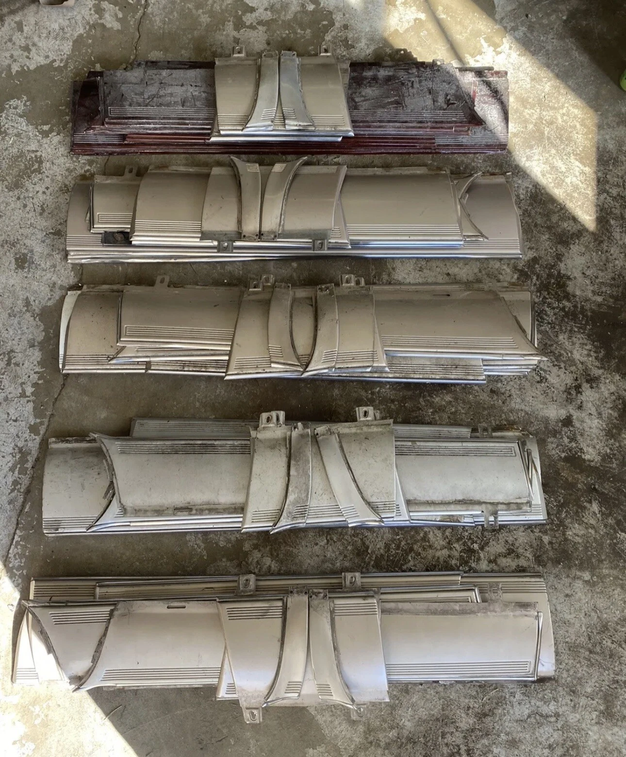 1990-1992 Cadillac Brougham cladding body moldings set