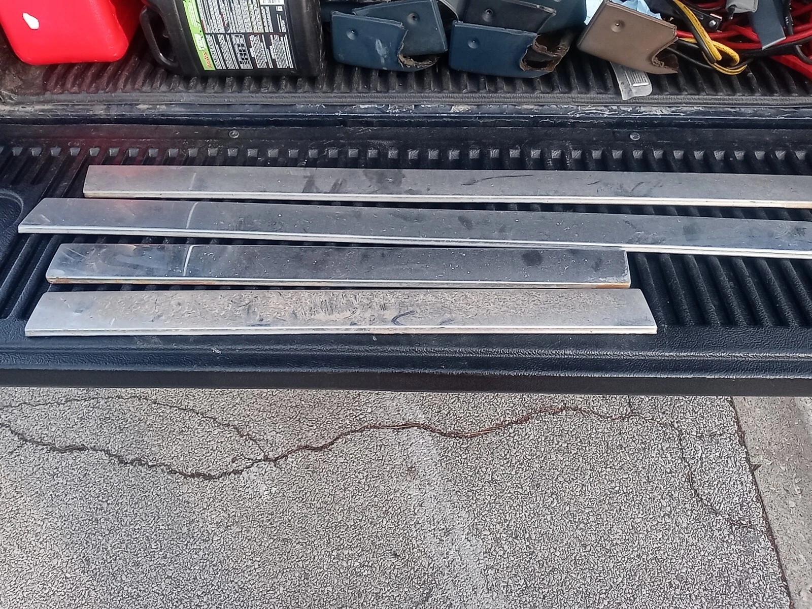 1990-1992 Cadillac Brougham door rocker trim molding set 1990-1992 Cadillac Brougham door rocker trim molding set