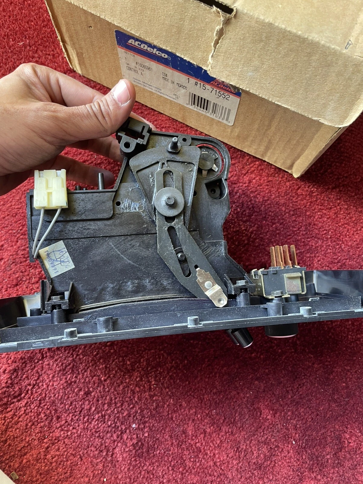 1987-1990 Chevrolet Caprice climate heater controls NOS