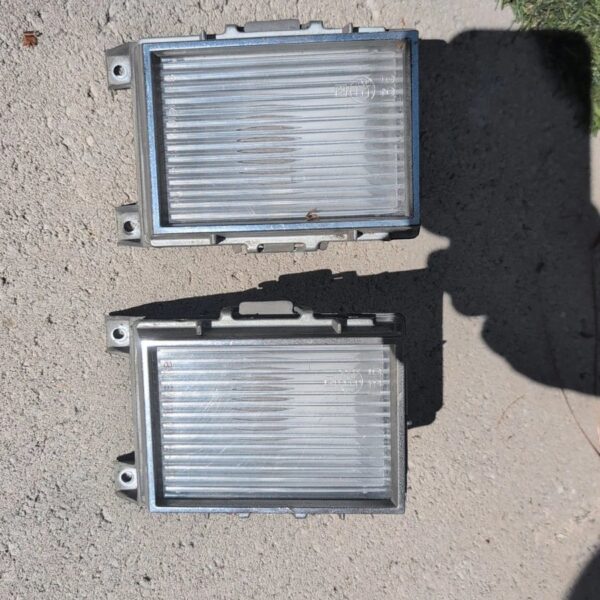 1980-1985 Oldsmobile Delta 88 Brougham sedan backup light lenses