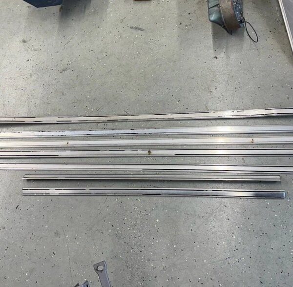 1975 Buick Electra 225 Belt Line Trim