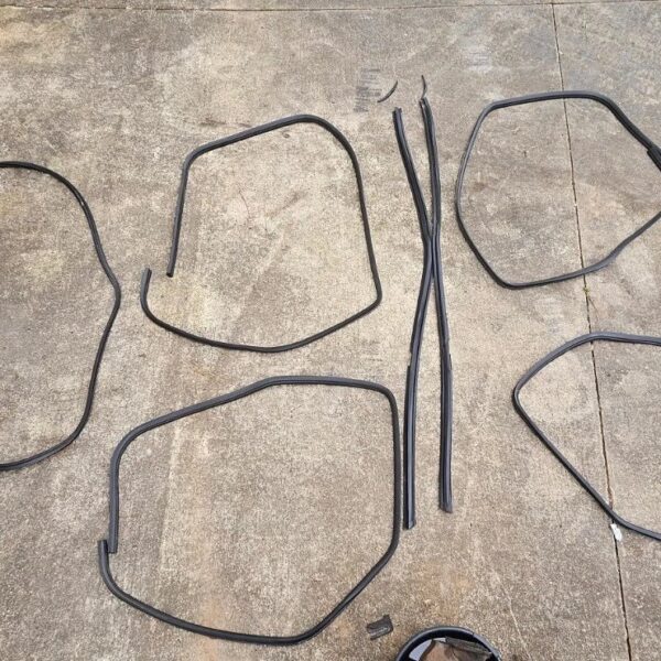 94 95 96 Chevy Impala SS Door And Trunk Rubber Weatherstrip